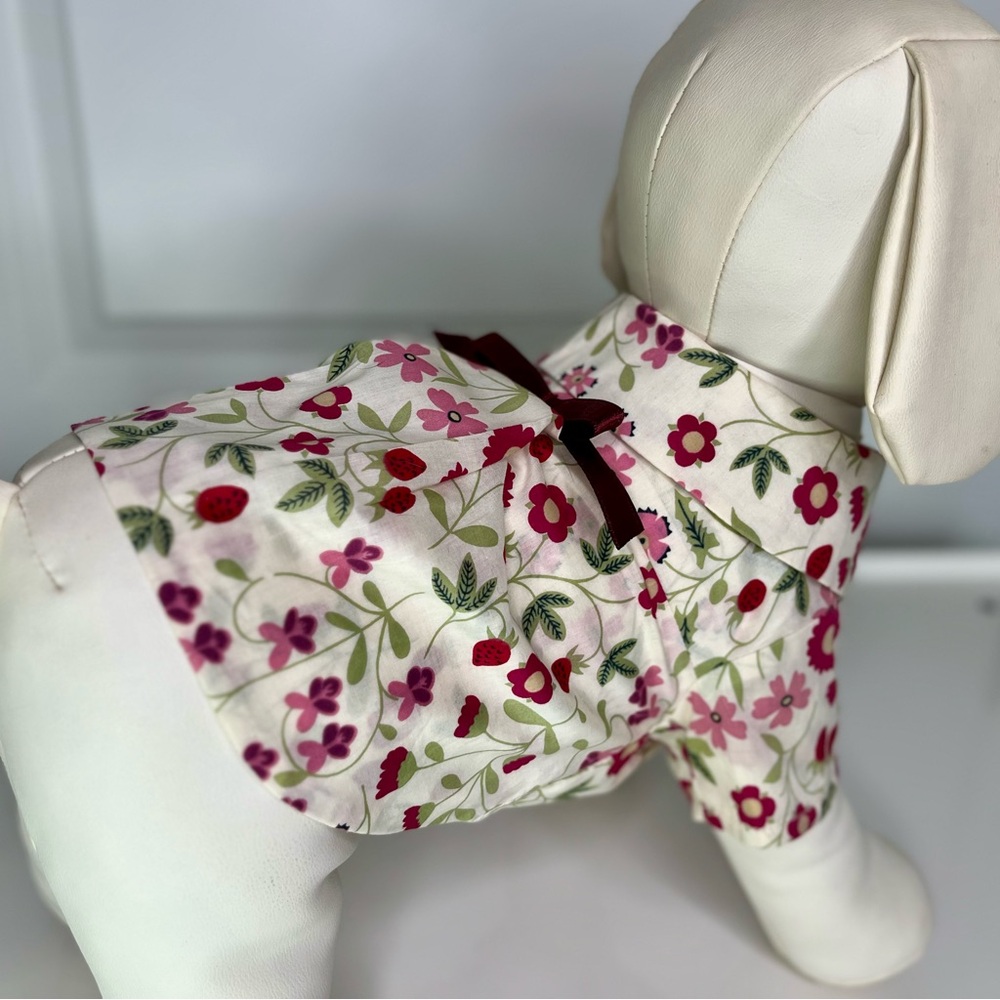 NWOT Floral Dog Blouse with Bow
